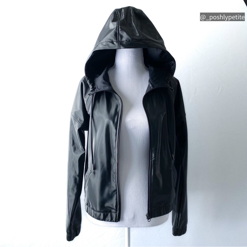 Zella xs black shine hooded jacket